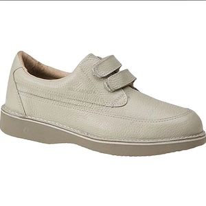 Walkabout Footonic II leather pebbled casual shoes orthotic New in box